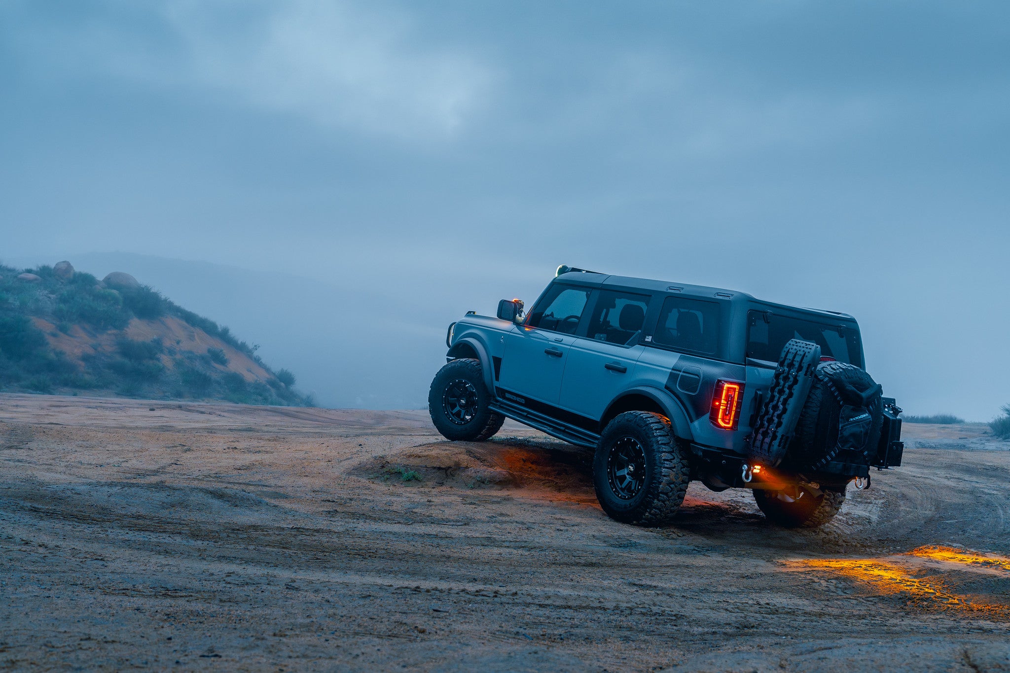 RT116 Black 17x9_Ford Bronco (10).jpg