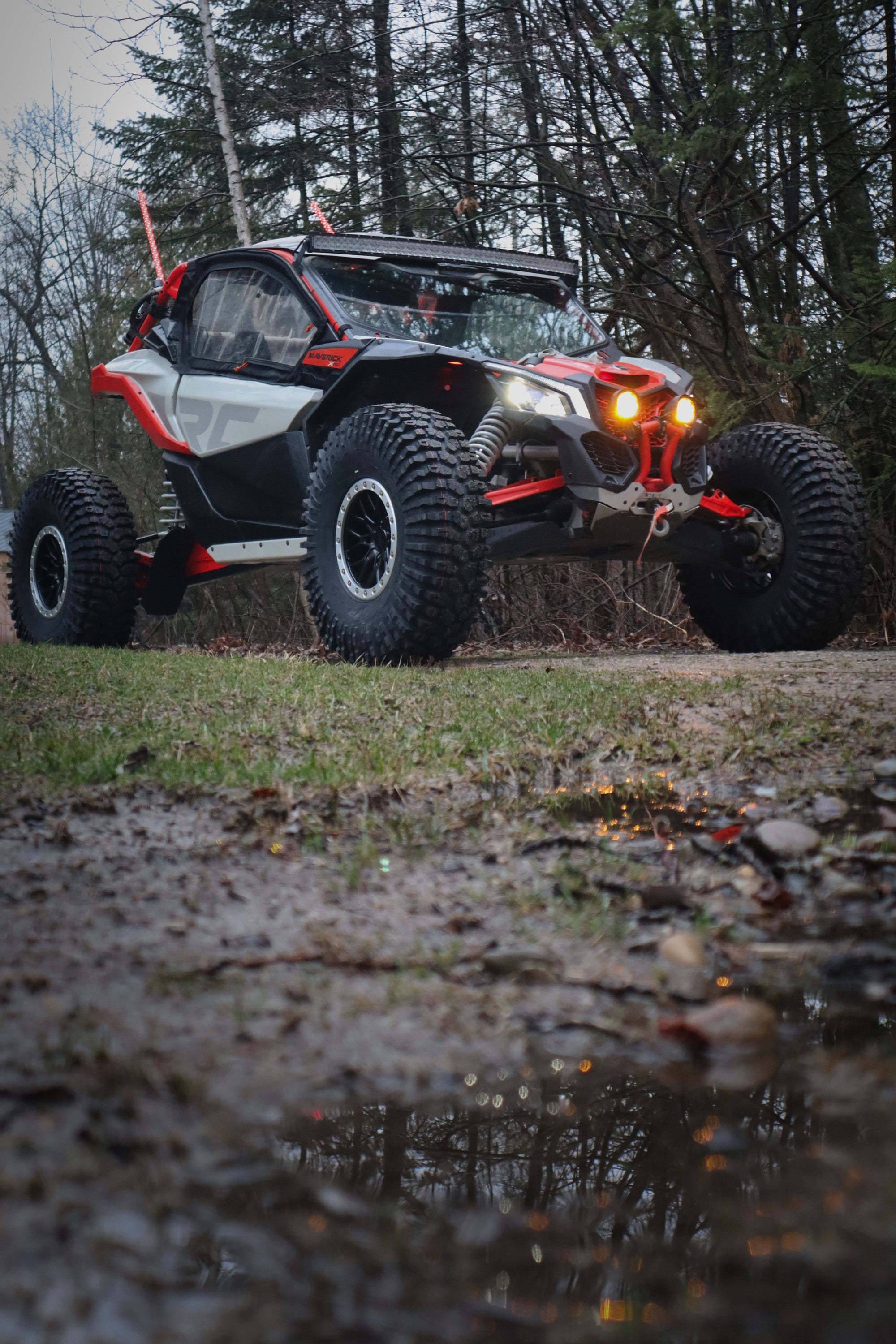 RT104BL CanAm Maverick X3 (9).jpg