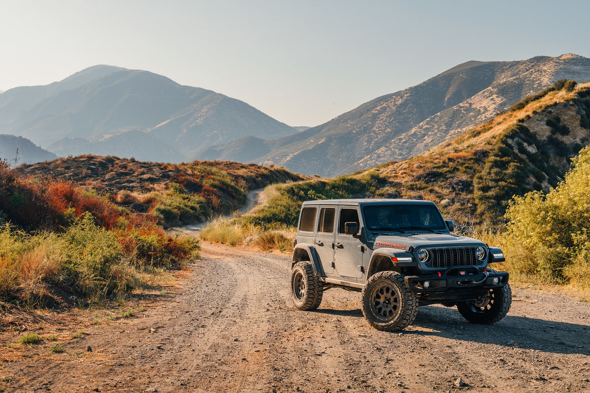 RT111 20x9 Gunmetal Jeep JL (1).jpg
