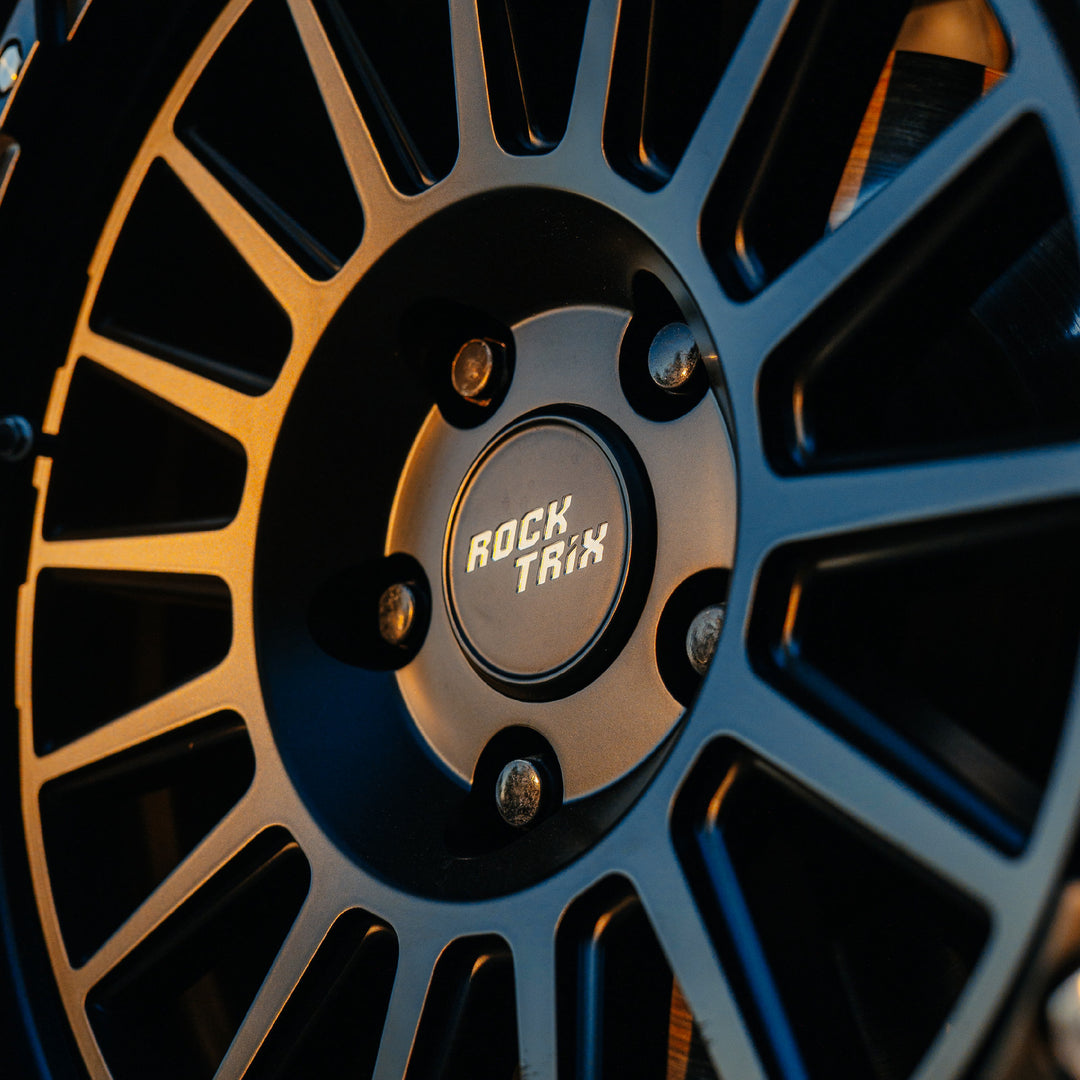 Rocktrix Wheel Center Cap Metal Black on RT113 rim